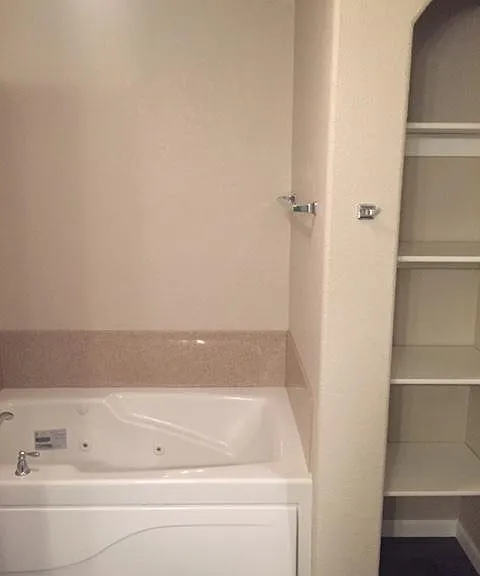 Parkview Townhomes — Photo 7