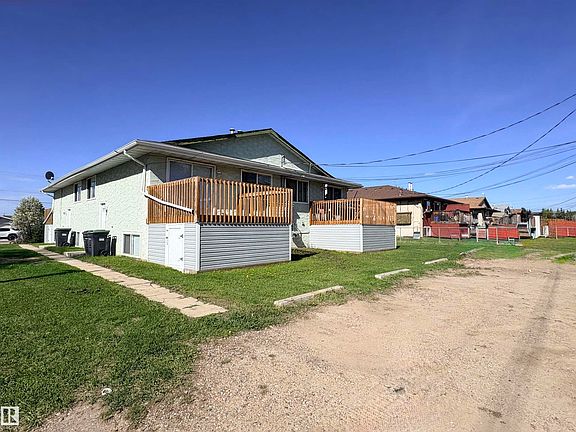 3rd image of 4537 50th Ave