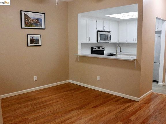 3rd image of 3631 West Ct