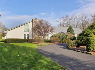 122 Half Acre Rd, Monroe Twp, NJ 08831