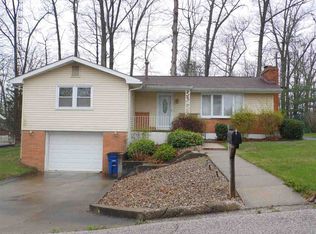 2414 Windwood Dr, Bedford, IN