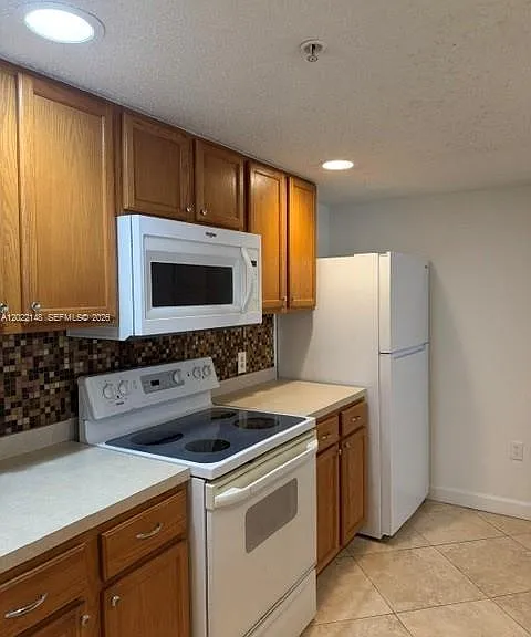 9905 Westwood Dr #18-3 — Photo 5