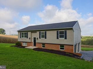 5922 Dairy Rd, Red Lion, PA 17356