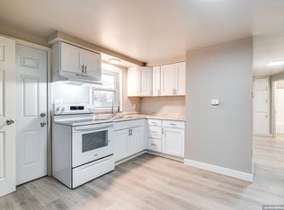 518 Susan St #520, Combined Locks, WI 54113