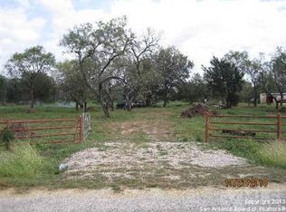 1410 S View Dr #3, Lytle, TX 78052
