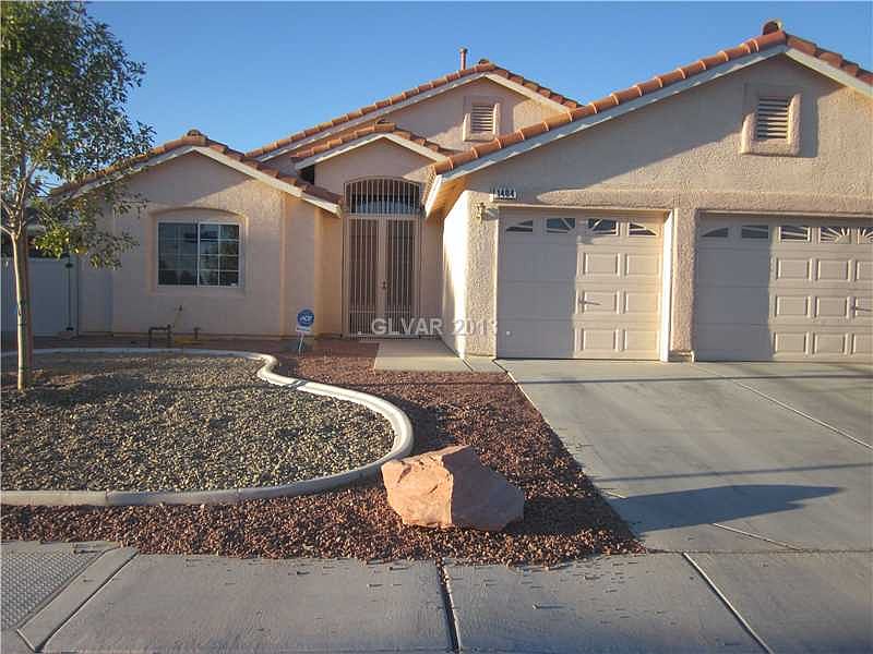 1st image of 1404 Iris Kelly Ave
