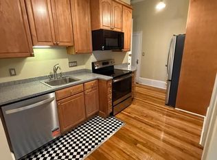 271 Dartmouth St APT 5F, Boston, MA 02116