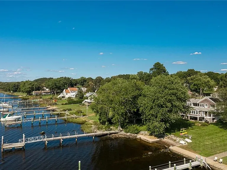 39 Shore Dr — Photo 37