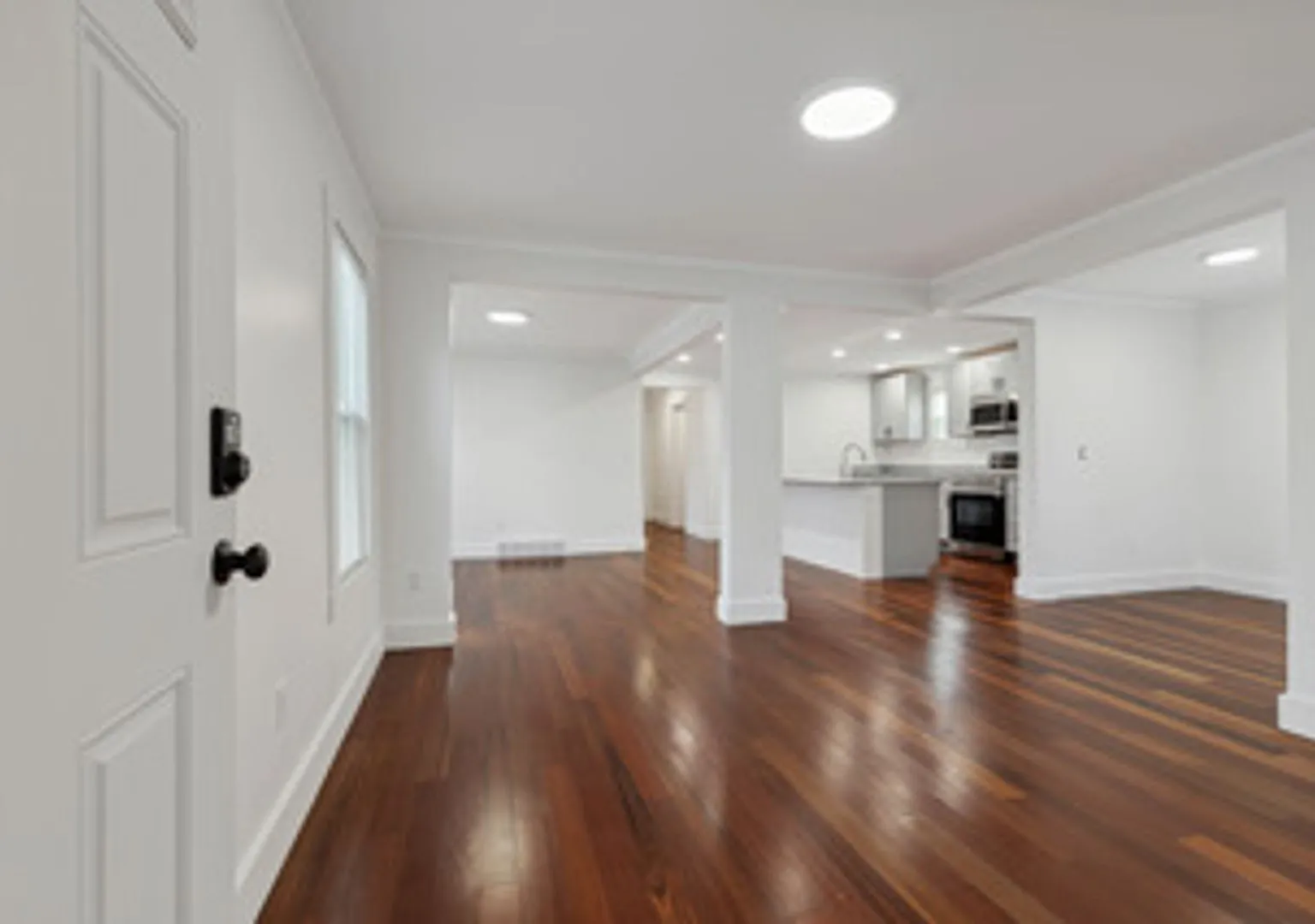 415 Herkimer St — Photo 3