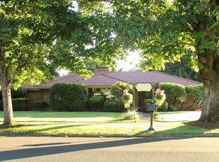 489 N Holly St, Canby, OR 97013