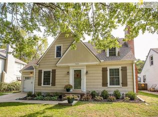 7631 Jarboe St, Kansas City, MO 64114