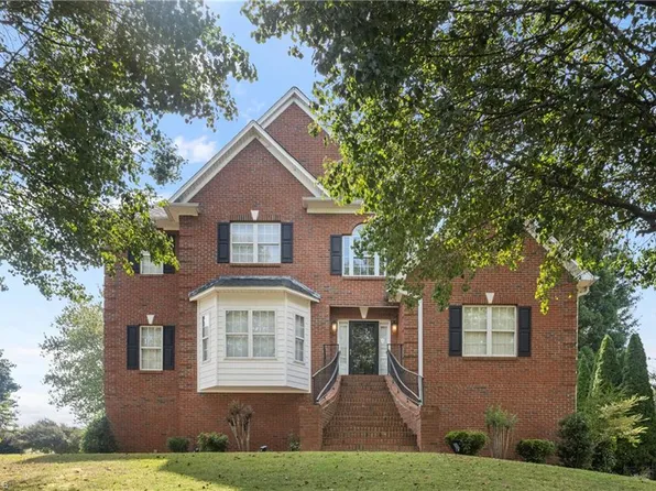 585 Oak Valley Blvd, Advance, NC 27006