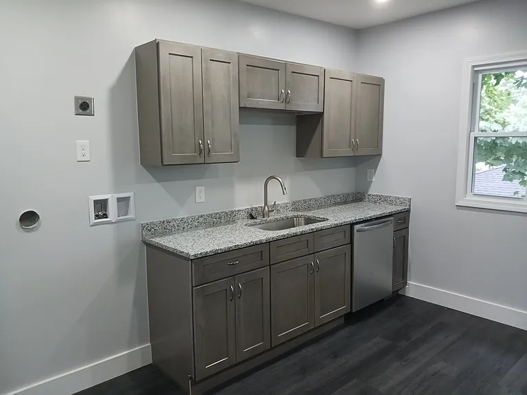19 Rodney St #1-2-3 — Photo 2