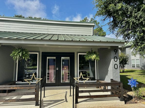 900 E Corsicana St #8747818