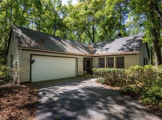 4536 SW 84th Dr, Gainesville, FL 32608