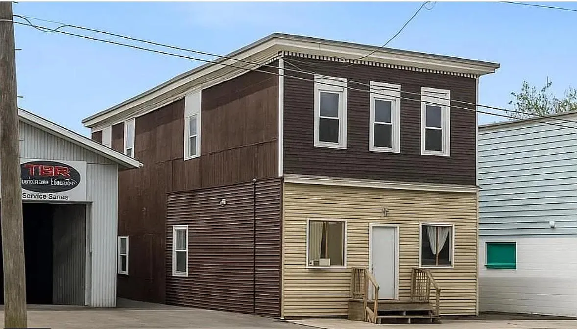 Unit Photo - 503 N State St #1-2