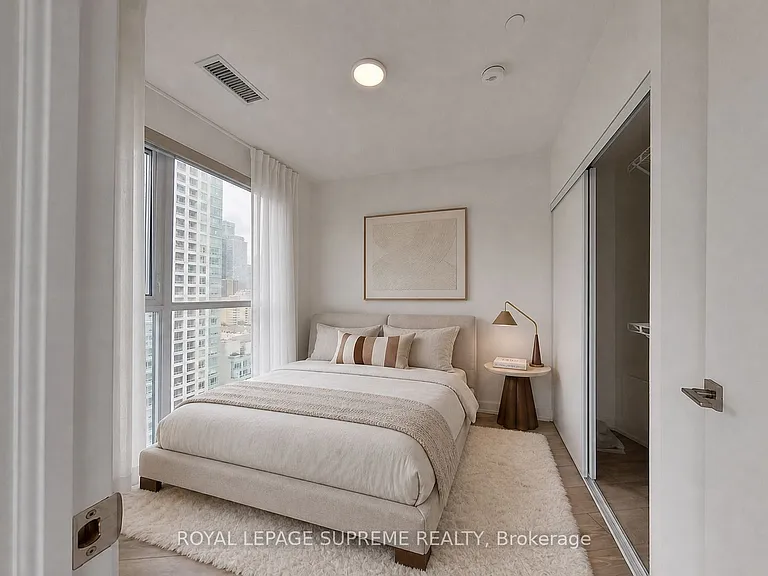 159 Wellesley St E #1508 — Photo 8