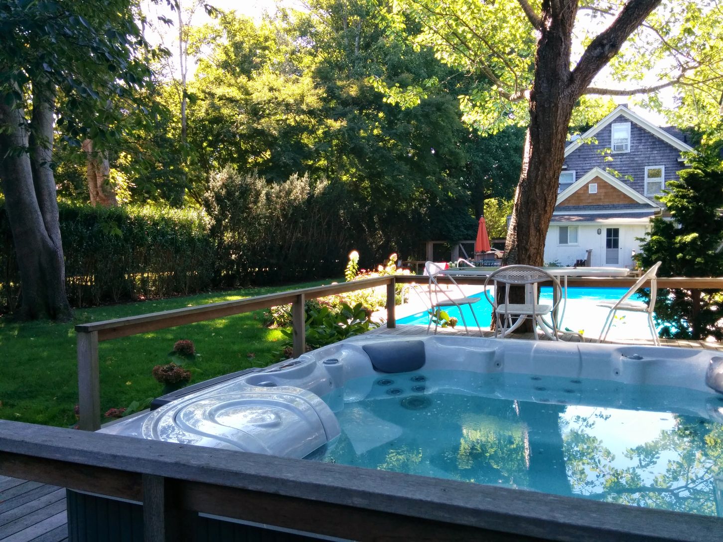 hot tub on cottage deck