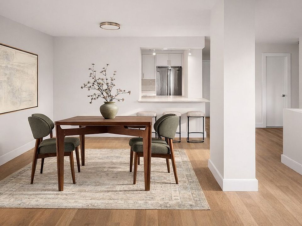 1st image of 625 Main St APT 625
