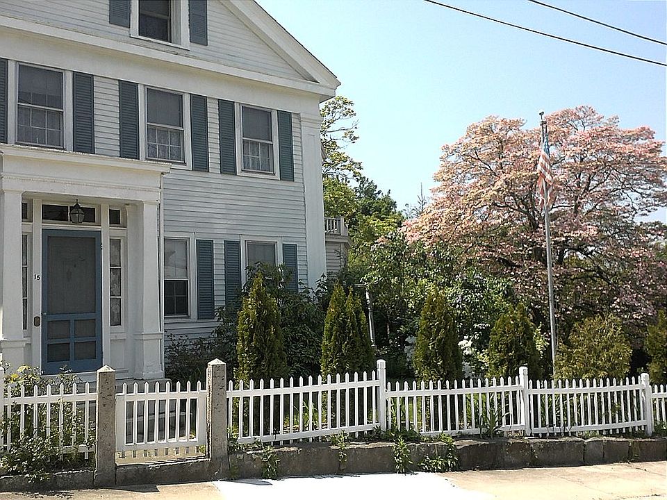 15 Cross St, Westerly, RI 02891 Zillow