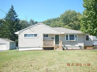 432 Patt Dr, Farrell, PA