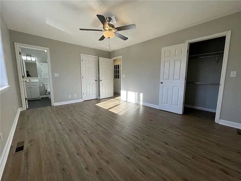3492 Point View Cir — Photo 49