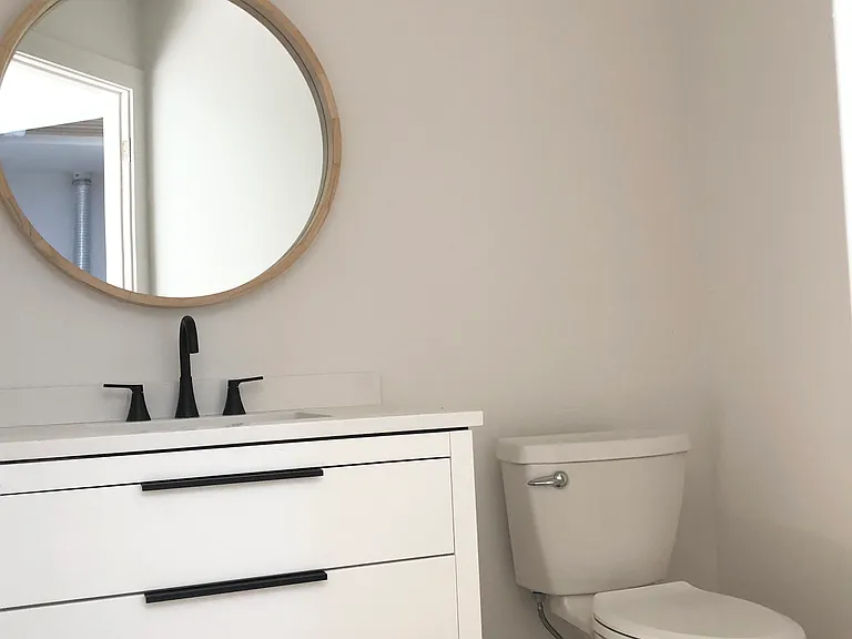 811 Burr Oaks Dr #1001 — Photo 5