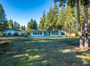 1239 Eagle Ridge Rd, Oak Harbor, WA 98277