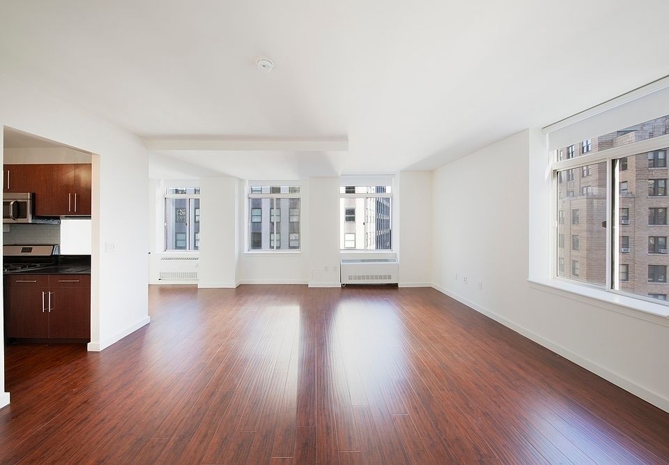 1st image of 100 John St APT 1915