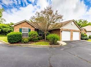 46 Indian Cove Cir, Oxford, OH 45056