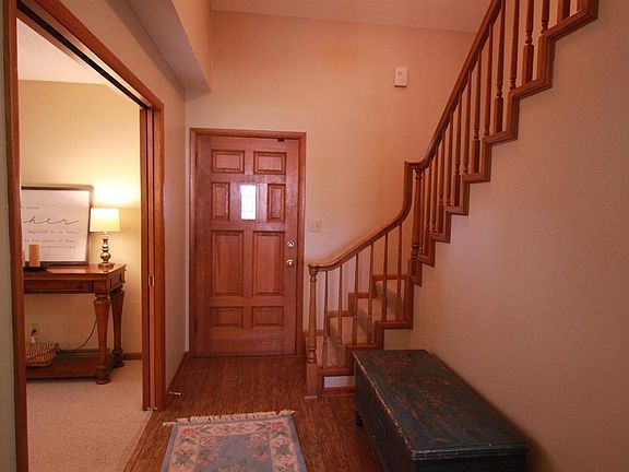 3rd image of 2903 Hillcrest Dr