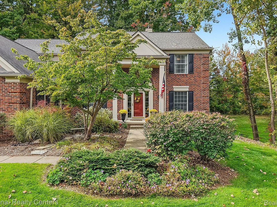 7480 Wyngate Dr, photo 3