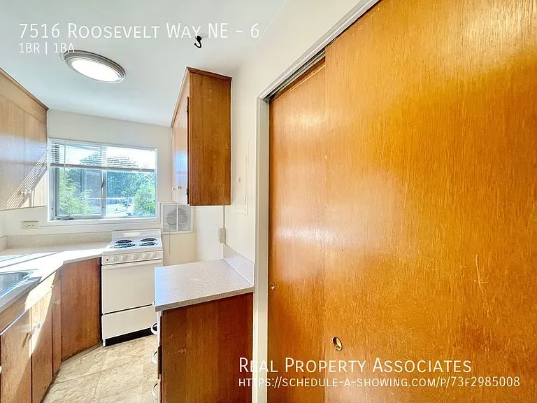 7516 Roosevelt Way NE #6 — Photo 7