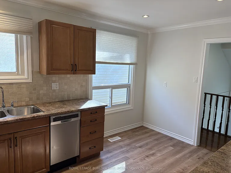 3455 Caplan Cres #17 — Photo 9