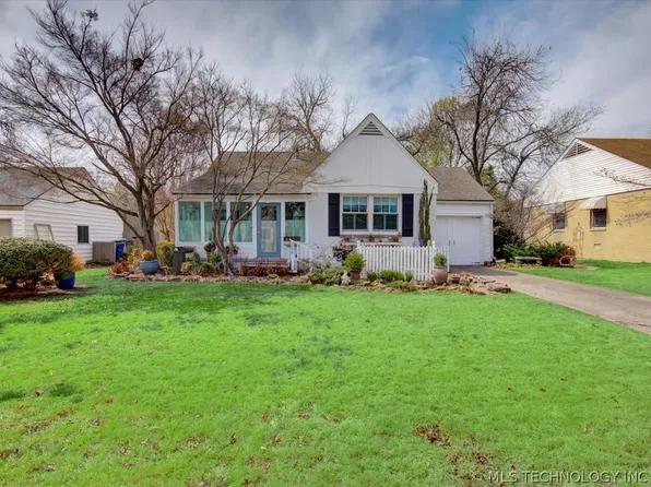 2258 S Delaware Ct, Tulsa, OK 74114