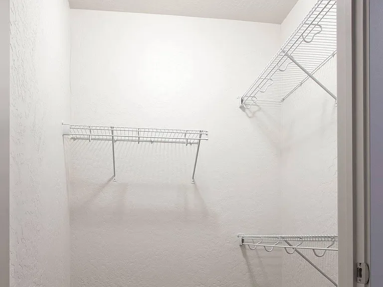 2x2 Master Closet