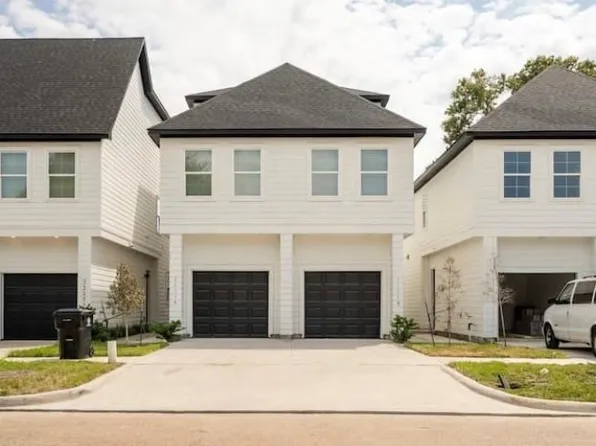 3231 Real St #B, Houston, TX 77087