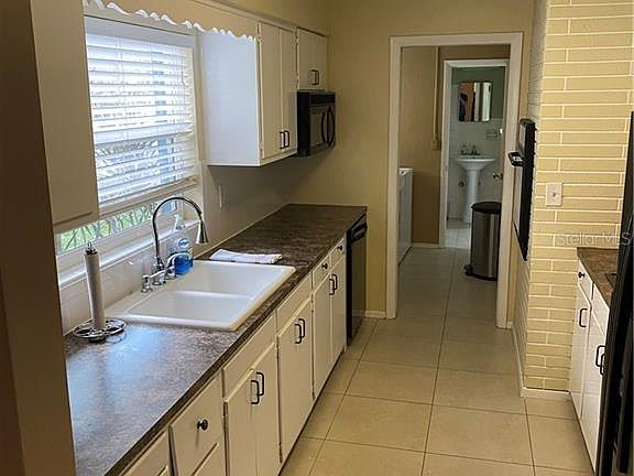 4th image of 1432 Highfield Dr