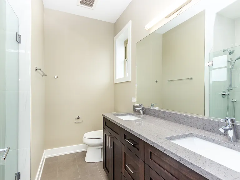 3459 W Belmont Ave #4F — Photo 13