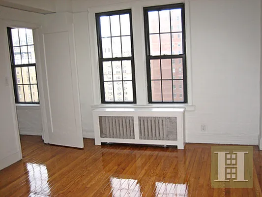 Rented by Halstead Real Estate | media 17