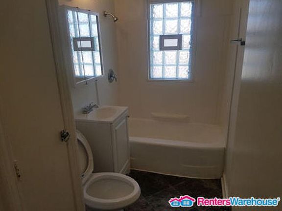 5th image of 2909 N 60th St
