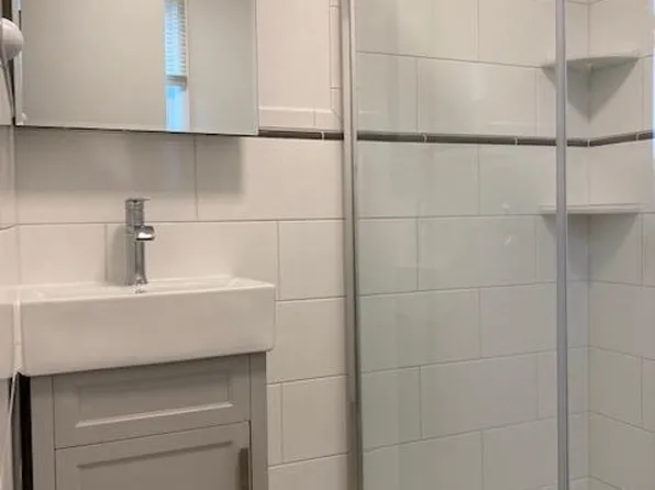 738 Kennedy Boulevard image 12 of 21