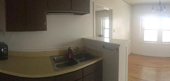 5th image of 709 E Ivinson Ave APT 30