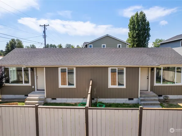 9420 / 9422 19th Avenue E, Tacoma, WA 98445
