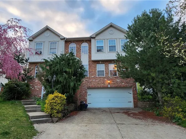 266 Hooks Ln, Canonsburg, PA 15317