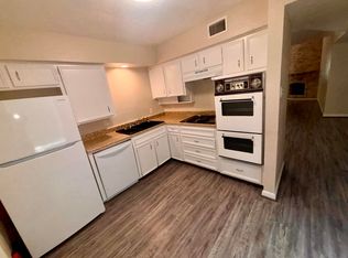 2221 Spanish Trl, Arlington, TX 76013