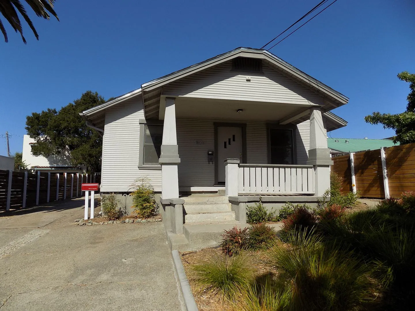 1824 Nipomo Street — Photo 3
