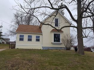 331 Van Buren St, Lancaster, WI 53813