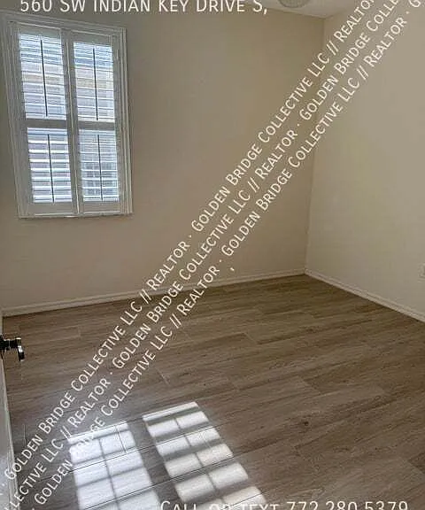 560 SW Indian Key Dr S — Photo 8