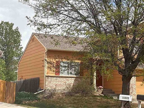 5th image of 11562 Macon St